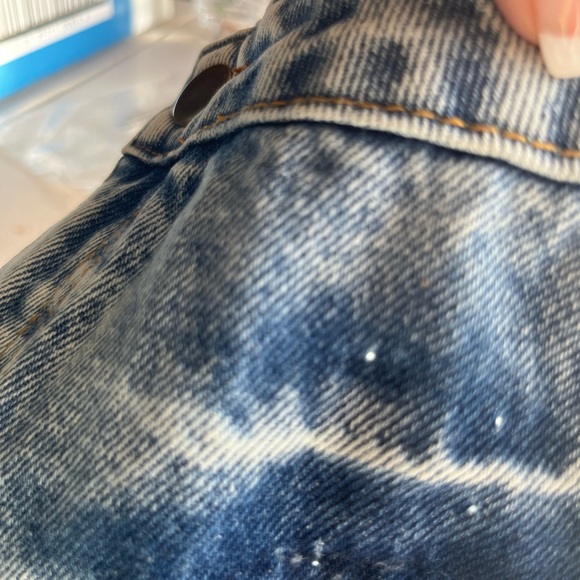 FLAMINGO DISTRESSED LIGHT WASH JEANS NEW XXXXL BUT FITS LIKE A 2X - Picture 8 of 8